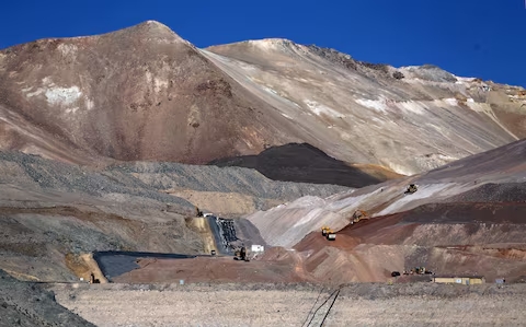 Barrick y Shandong Gold proponen inversión de 400 millones de dólares en la mina Veladero de Argentina