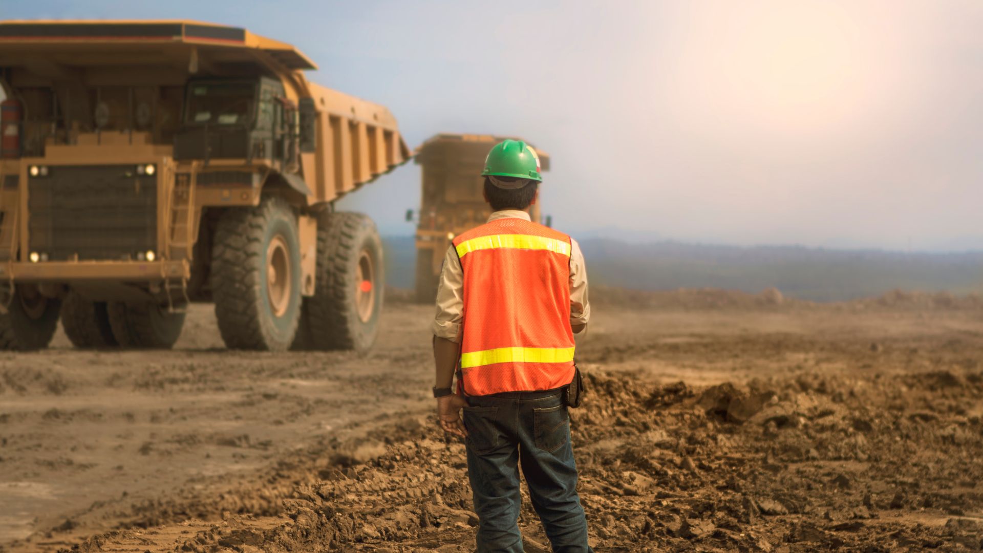 Nombres sugeridos para tus fotografías «Horizonte 2035: La minería argentina se prepara para captar inversiones por u$s63.700 millones»  «Tridente exportador: Litio, cobre y oro, los motores que multiplicarán las divisas del país»  «Transformación estructural: El camino para que la minería sea el tercer complejo exportador»  «Ventana de oportunidad: Argentina ante la demanda global de minerales estratégicos»  Noticia Lista para Publicar Título SEO
